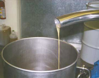 olive oil coming out the spout